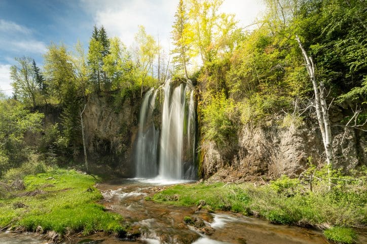Spearfish falls