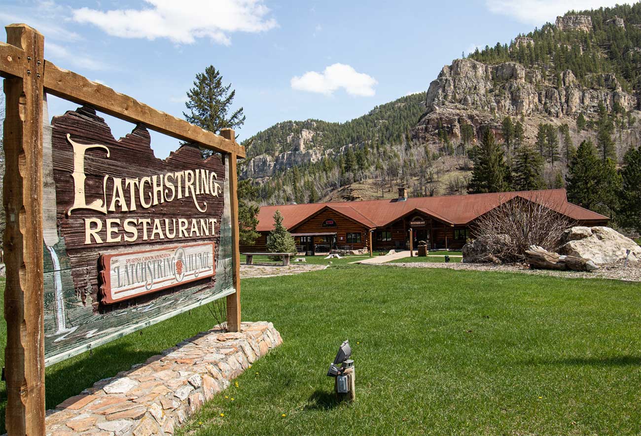 Latchstring Restaurant