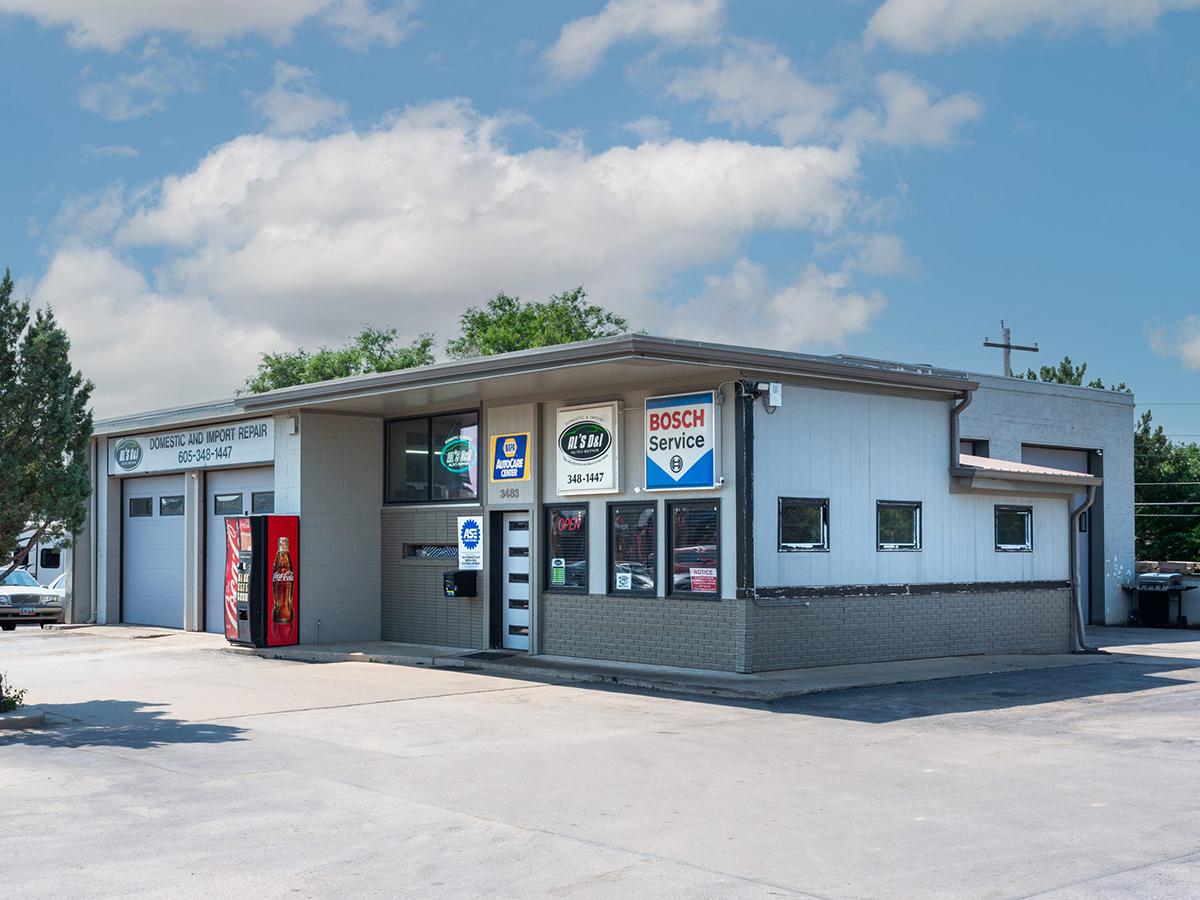 Al's D&I Auto Repair shop