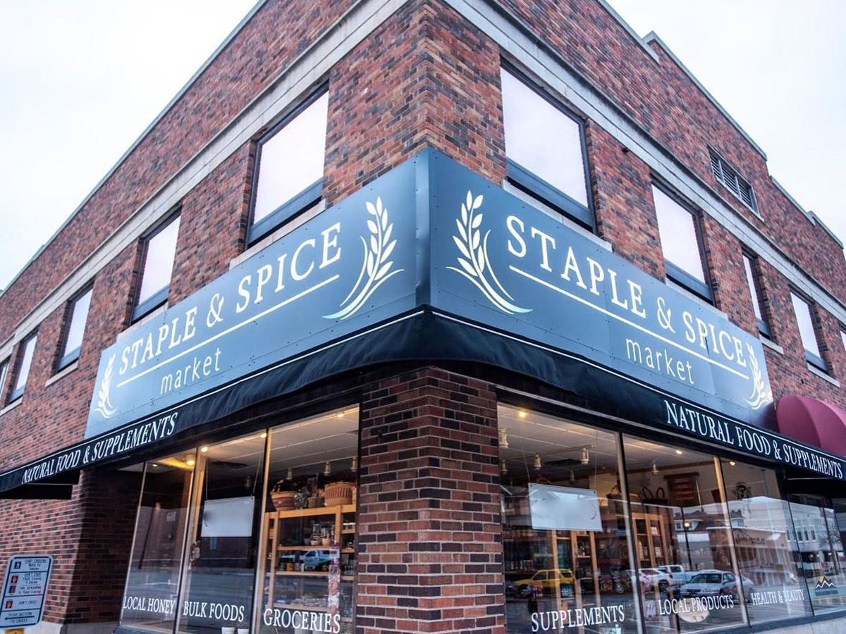 Staple and Spice Market Rapid City store front