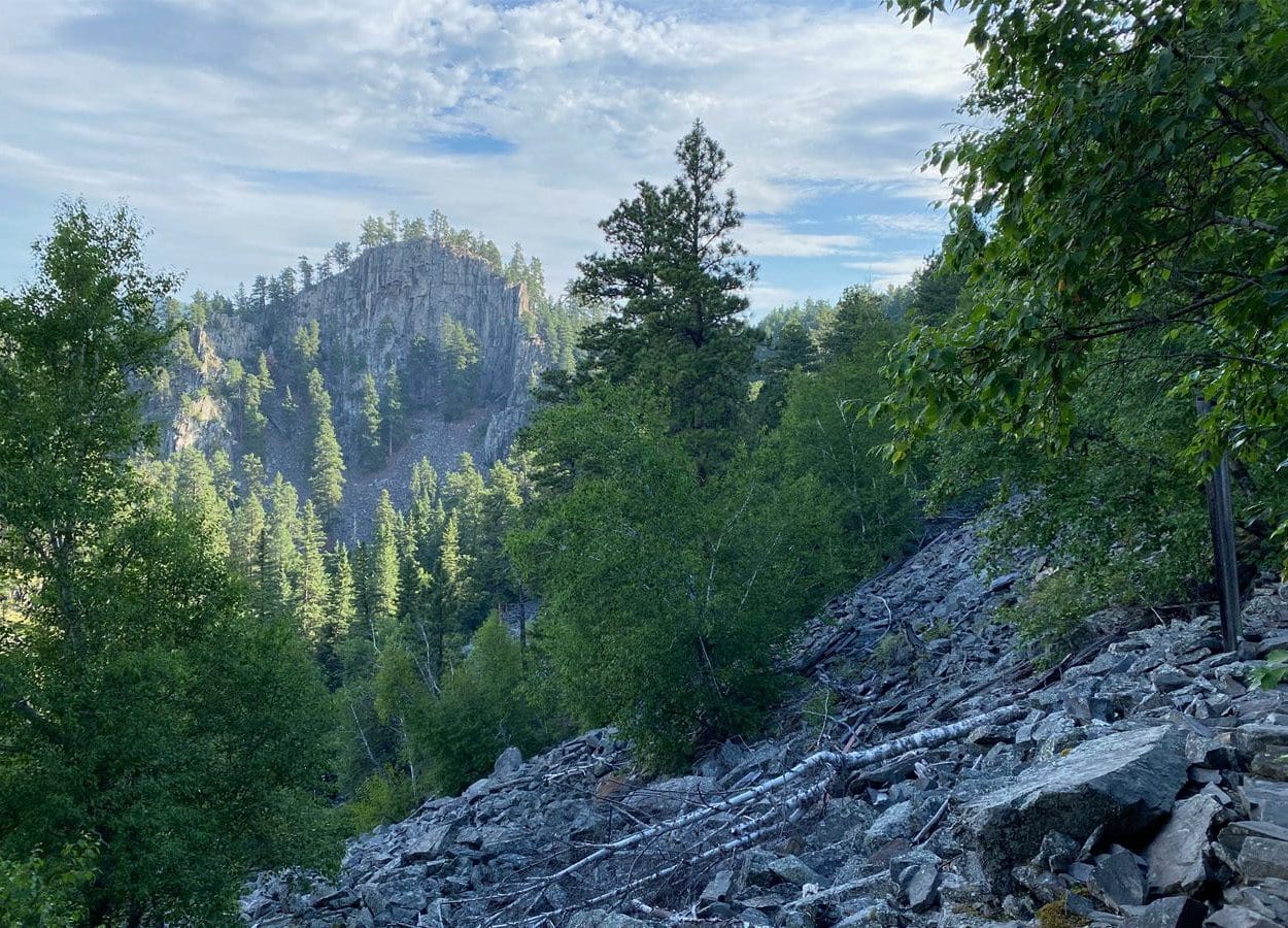 Flume Trail Shade Rocks