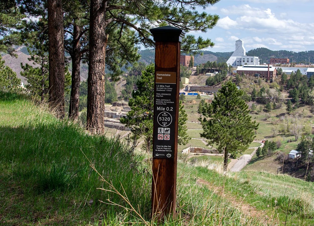 Homestake Trail Sign Header