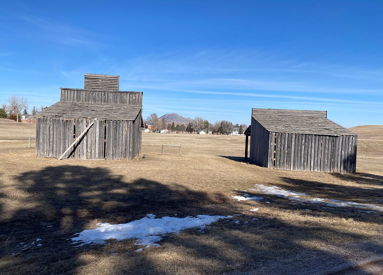 old building at fort meade trail